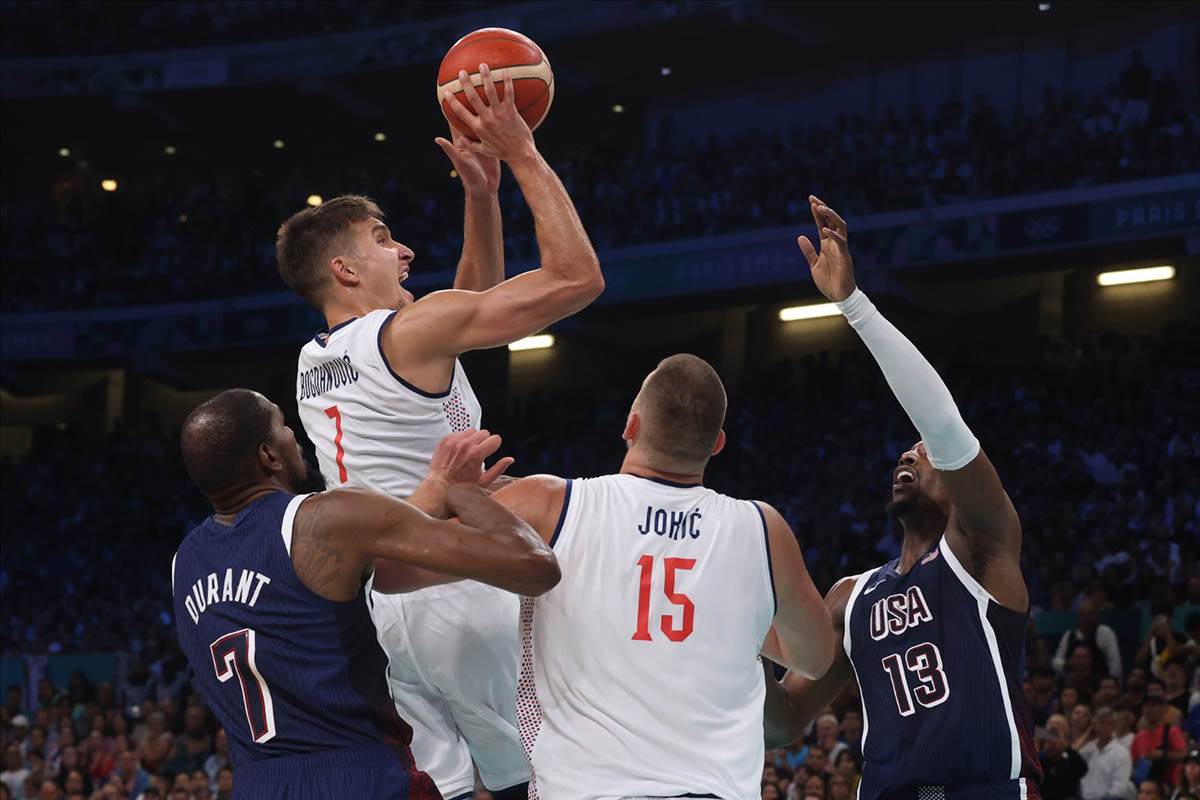 Srbija-Amerika košarka (2).jpg