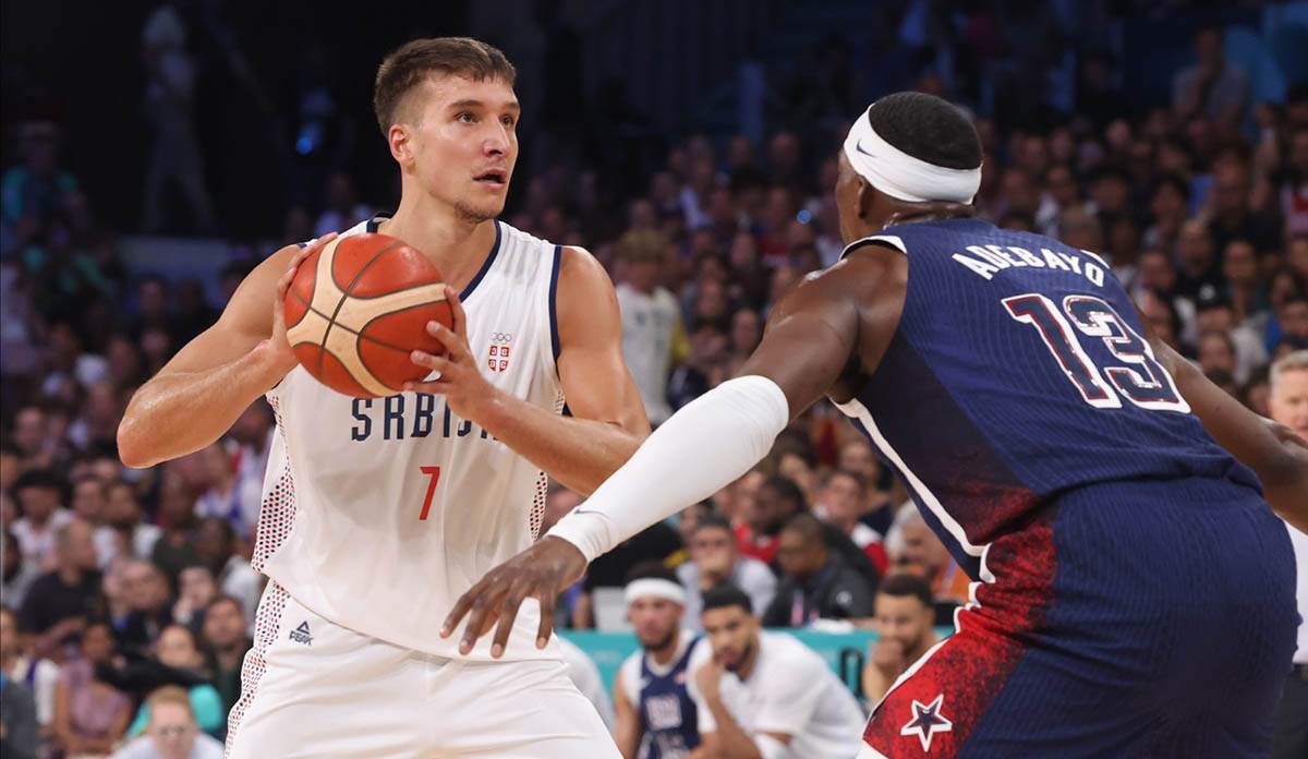 Srbija-Amerika košarka (21).jpg