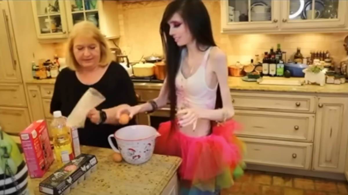 Judžinija s majkom (3).jpg