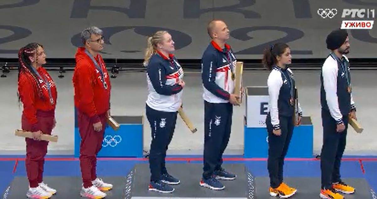 Himna Bože pravde na Olimpijskim igrama, zlato za Zoranu i Mikeca (11).jpg