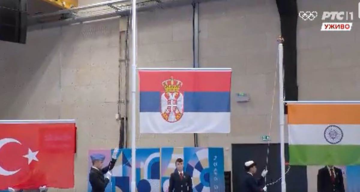 Himna Bože pravde na Olimpijskim igrama, zlato za Zoranu i Mikeca (12).jpg