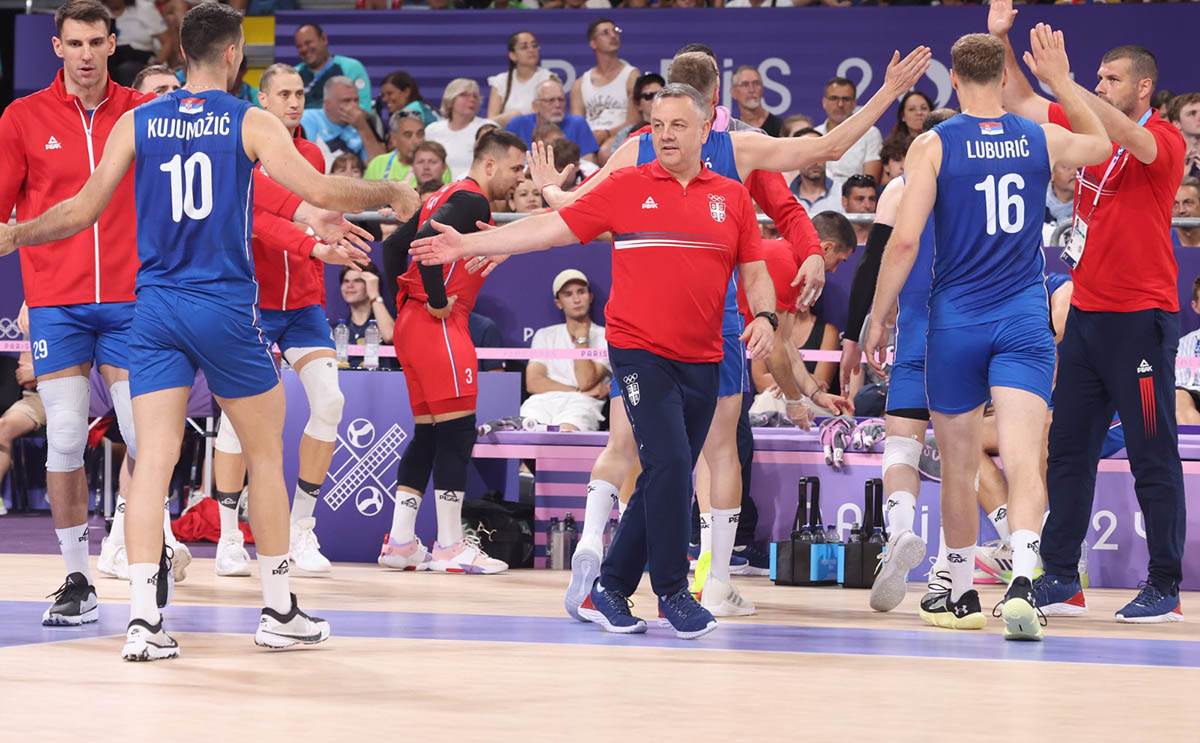 Srbija-Slovenija odbojka (2).jpg