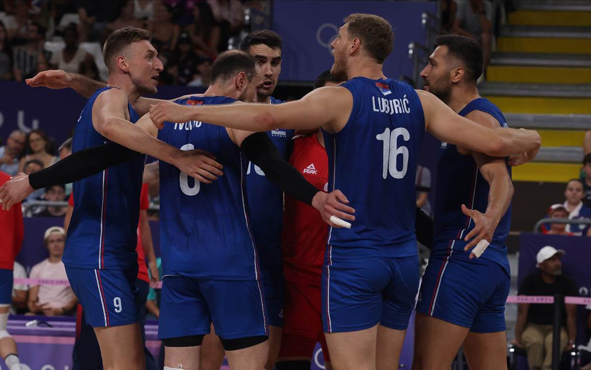 Srbija-Slovenija odbojka (6).jpg