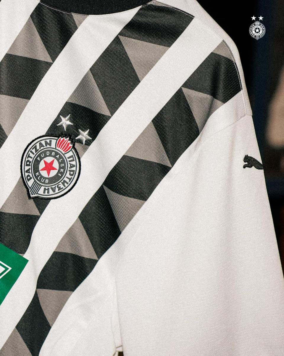 Novi dres FK Partizan (12).jpg