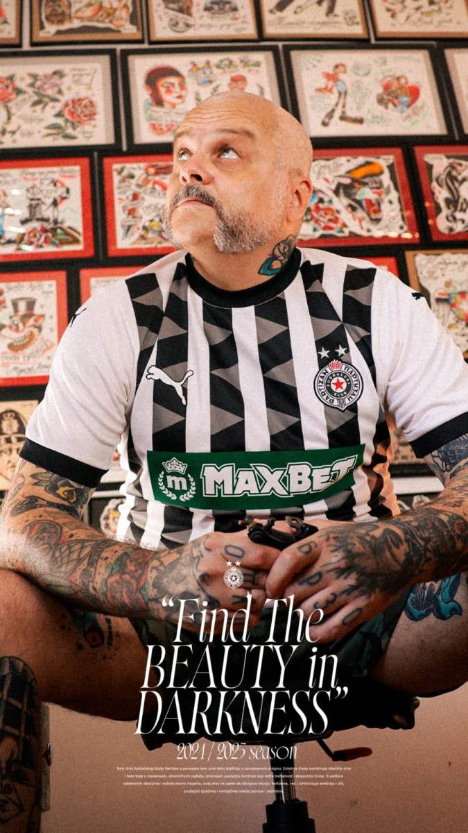 Novi dres FK Partizan (1).jpg