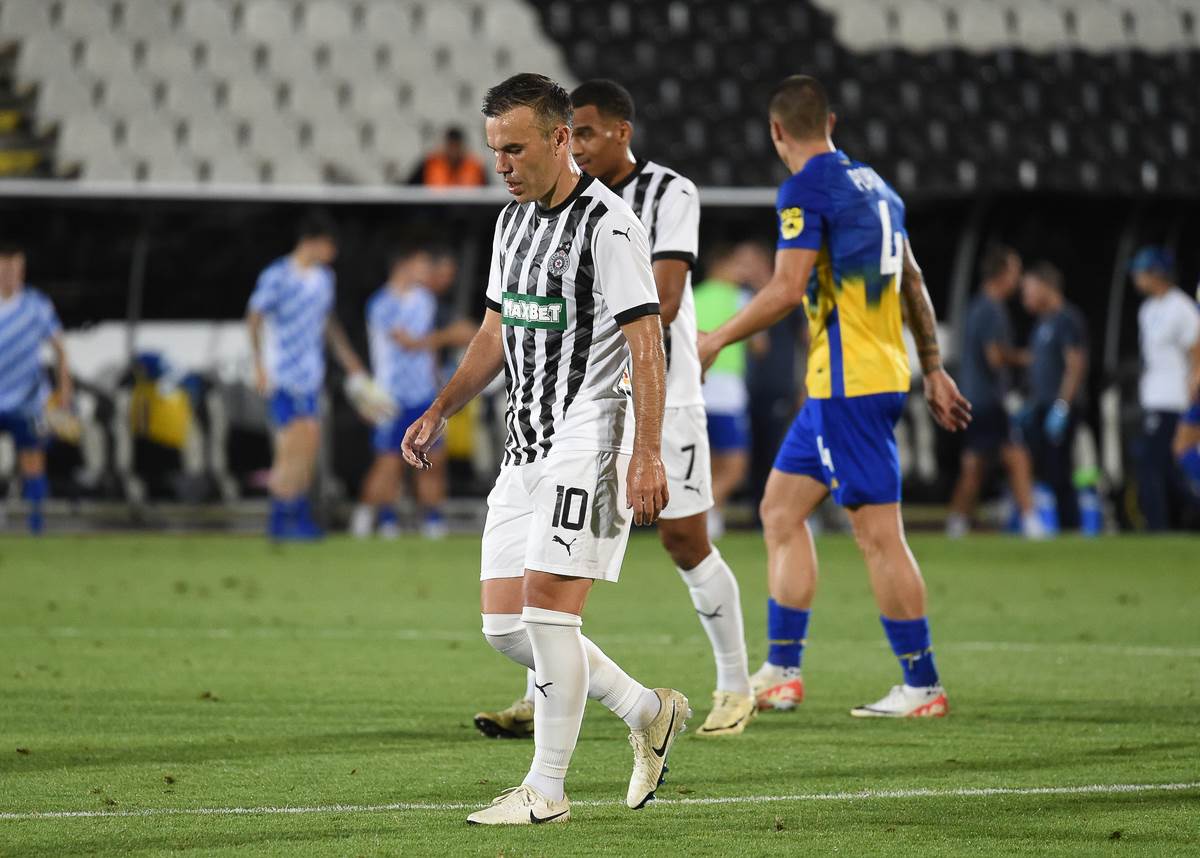 Partizan - Dinamo Kijev-8.jpg