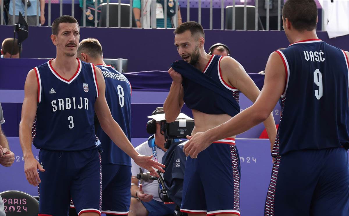 Srbija OI Košarka (6).jpg