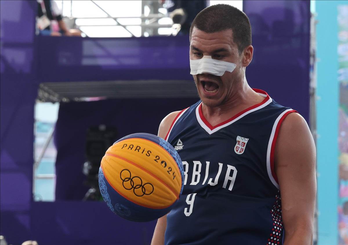 Srbija OI Košarka (7).jpg