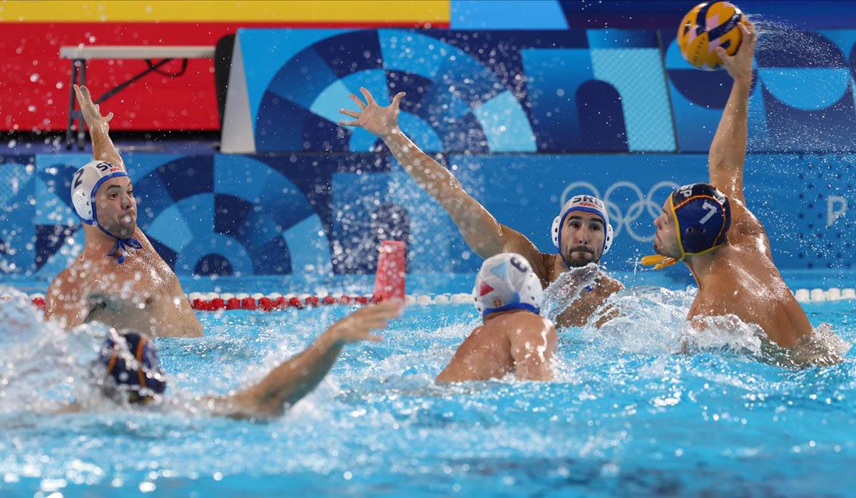 Vaterpolo Srbija OI (12).jpg