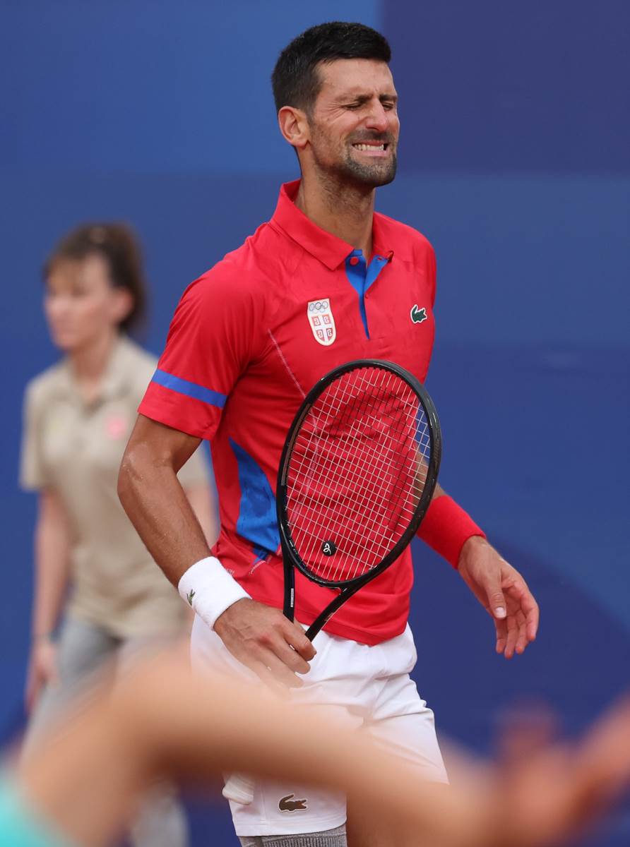 Novak Djokovic povreda kolena-3.jpg