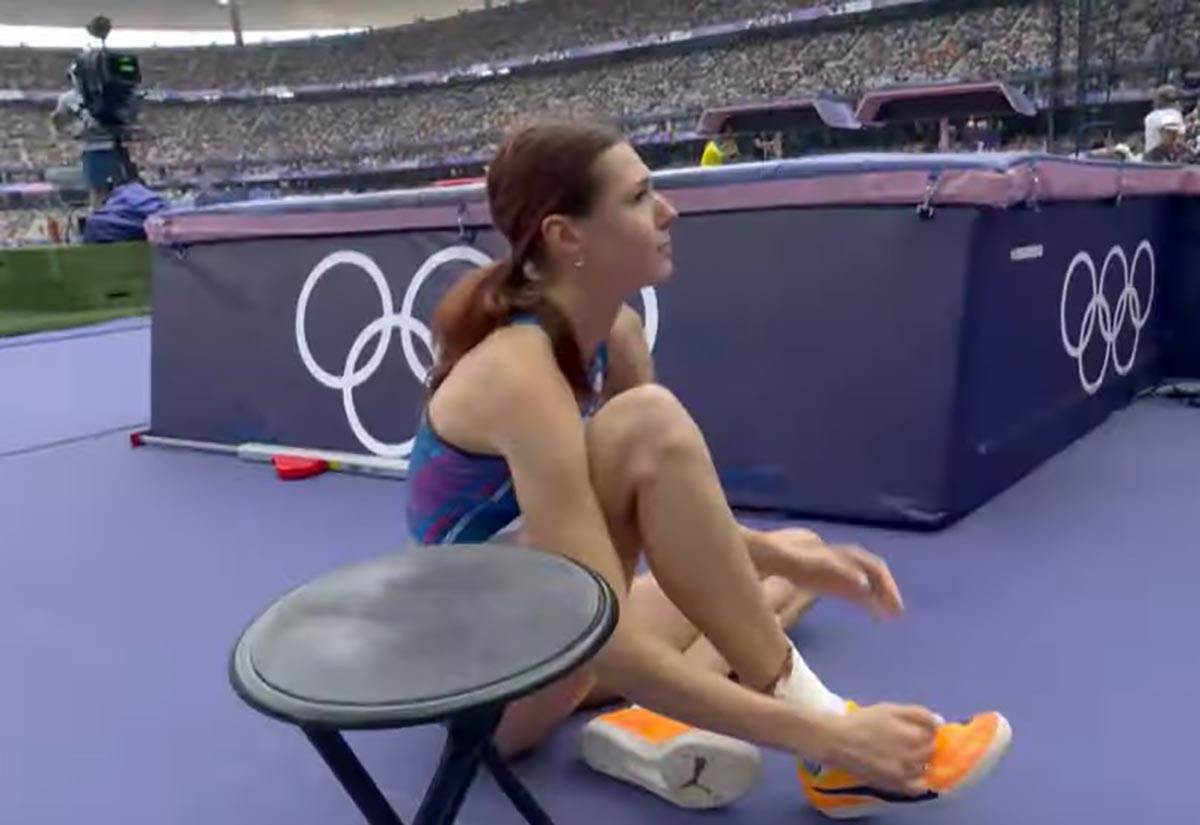 Angelina Topić plače (2).jpg