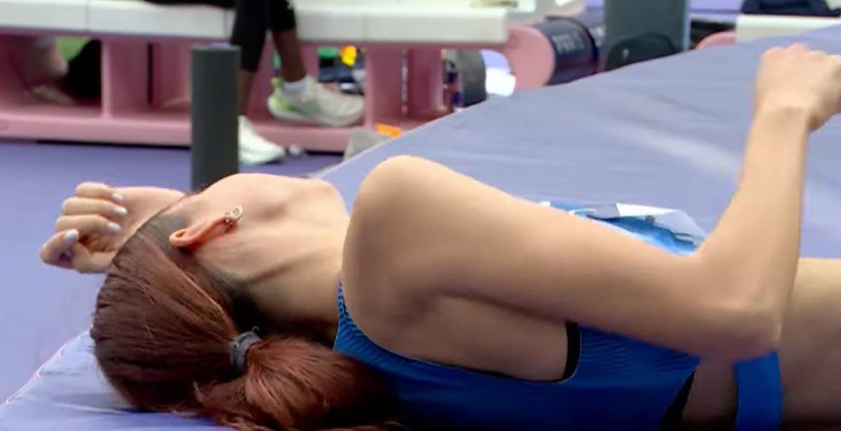 Angelina Topić plače (7).jpg