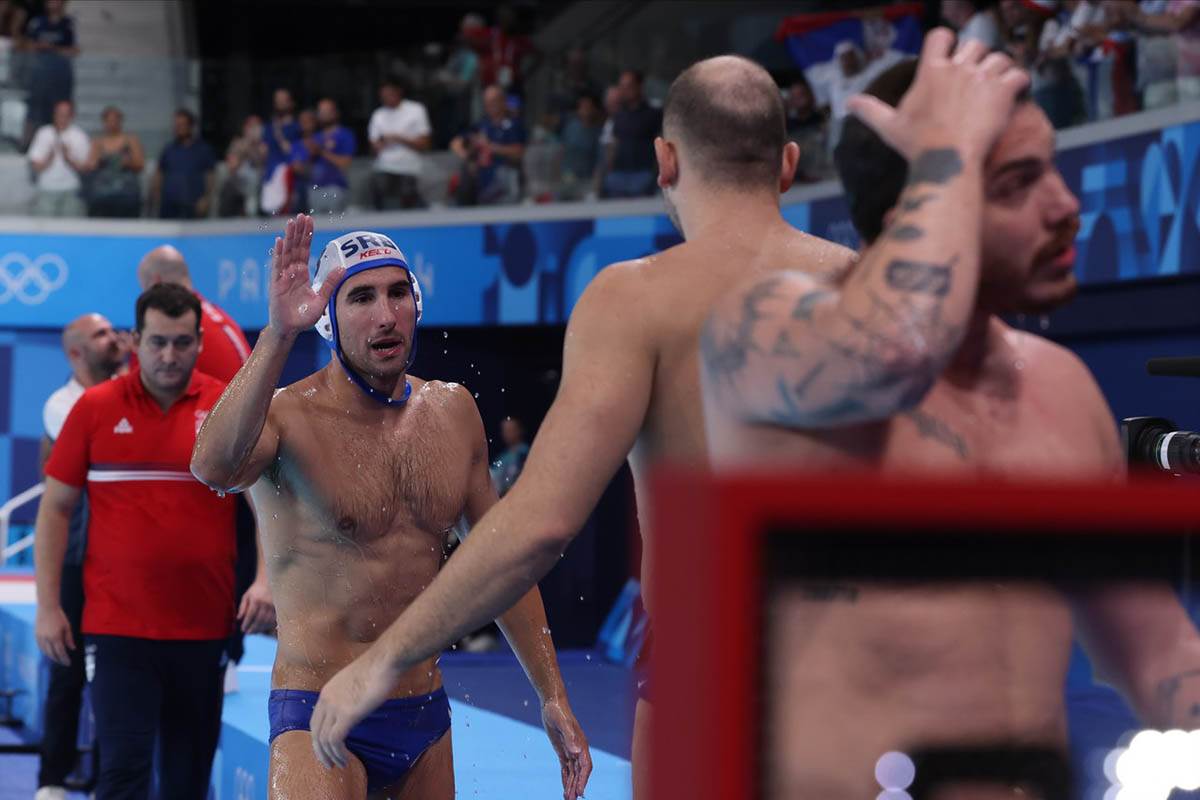 Srbija-Francuska vaterpolo OI (9).jpg