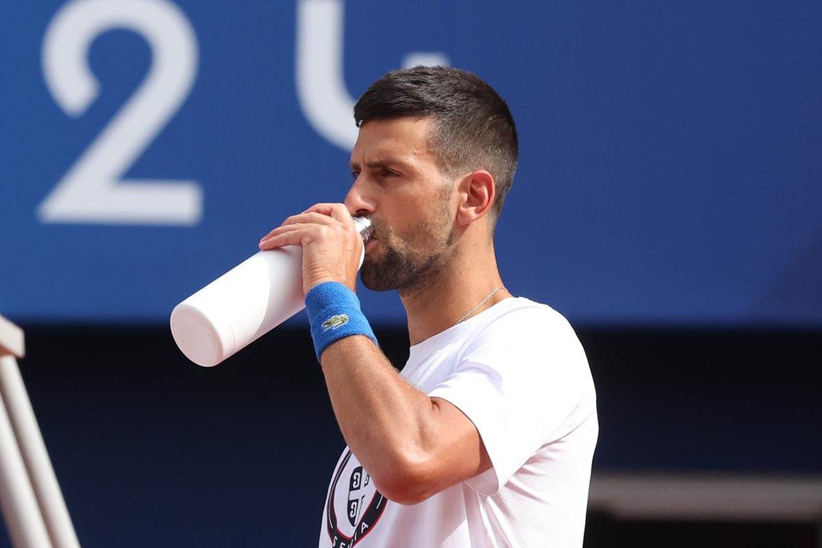 trening Novak pred finale (9).jpg