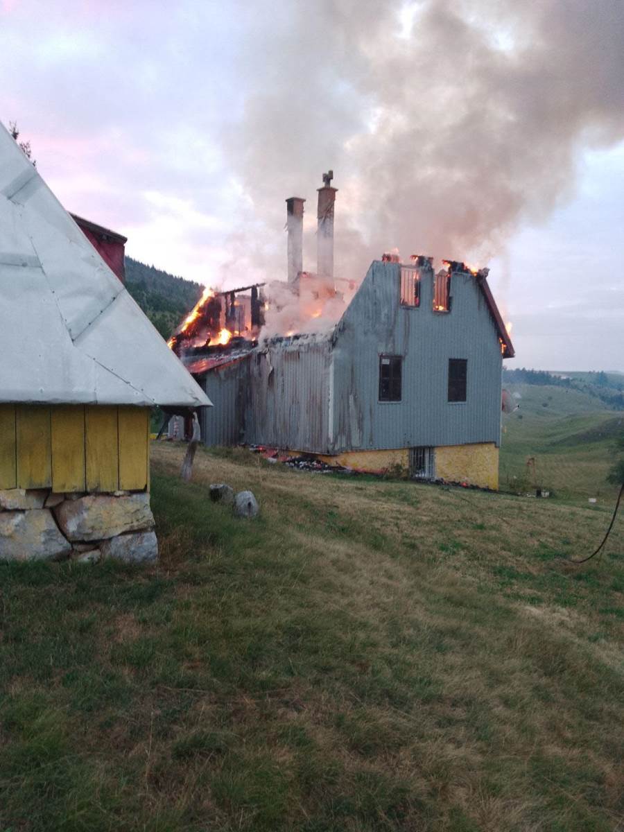 Gromovi napravili haos u selima kod Pljevalja (4).jpg