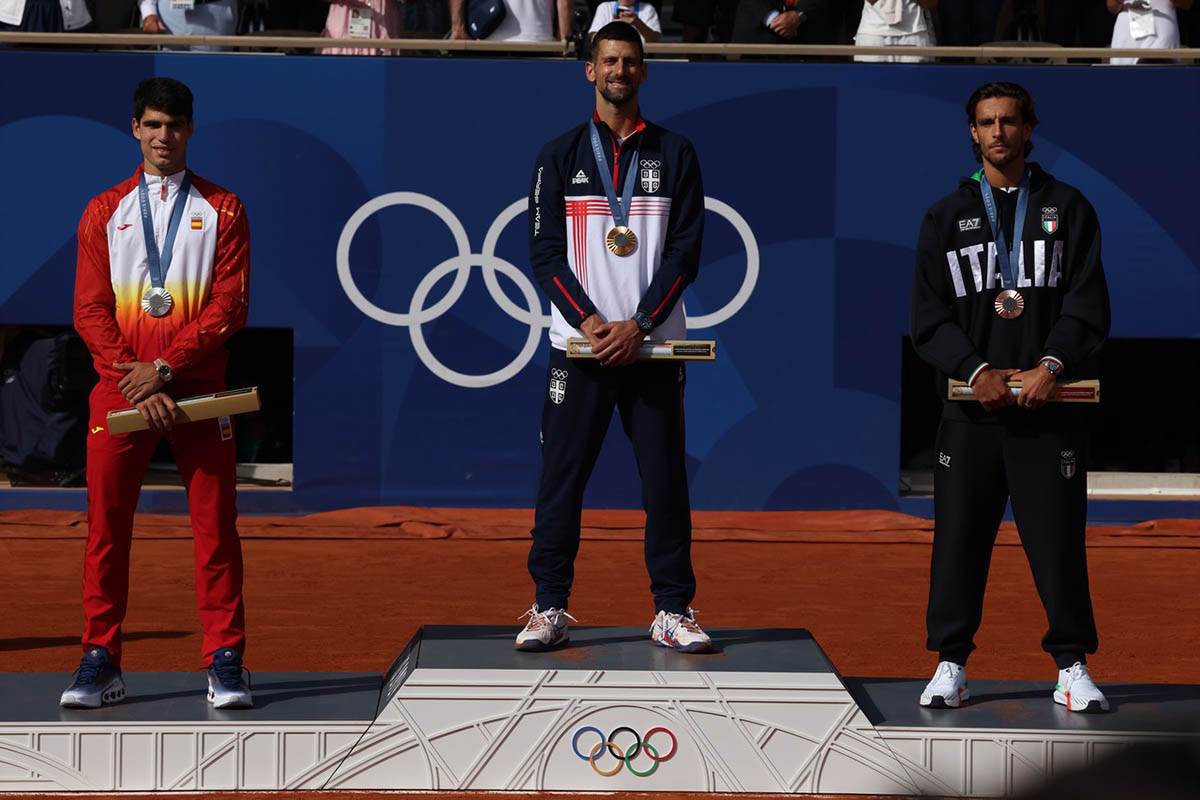 Novak, medalja (5).jpg