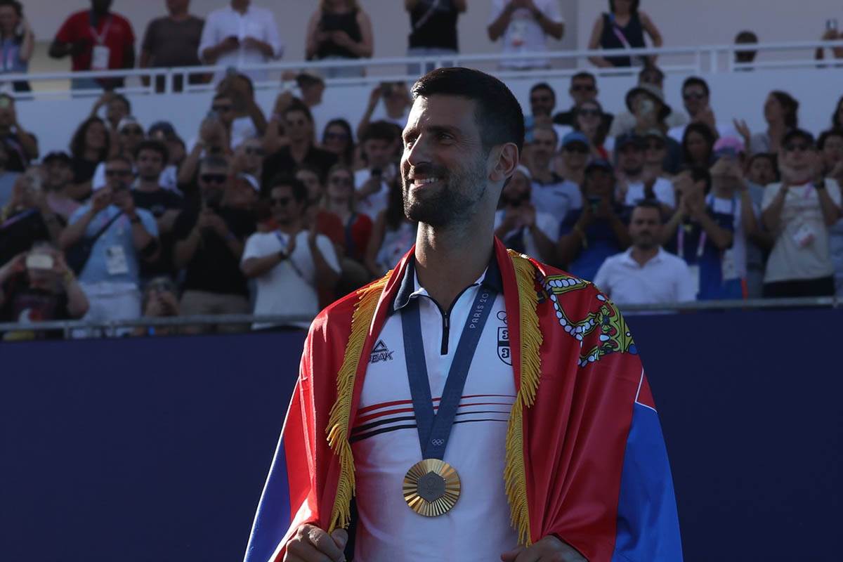 Đoković govor u Parizu (6).jpg