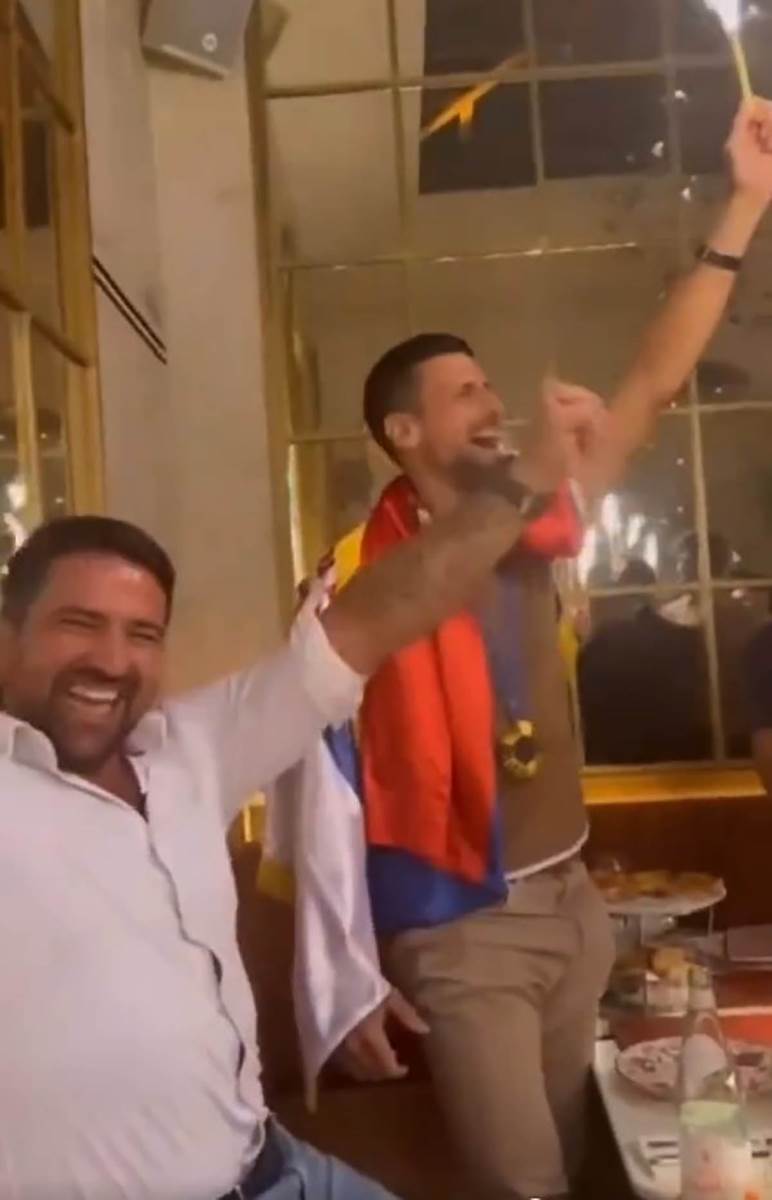 Đoković slavi (4).jpg