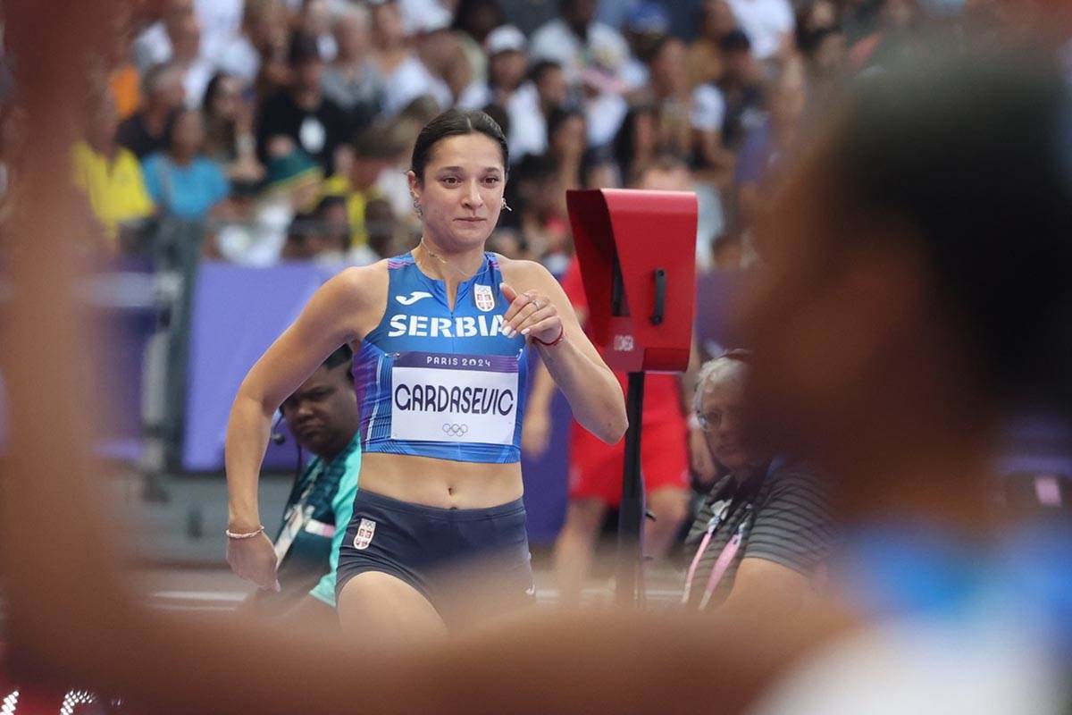 Ivana Španović skače na Olimpijskim igrama u Parizu (7).jpg