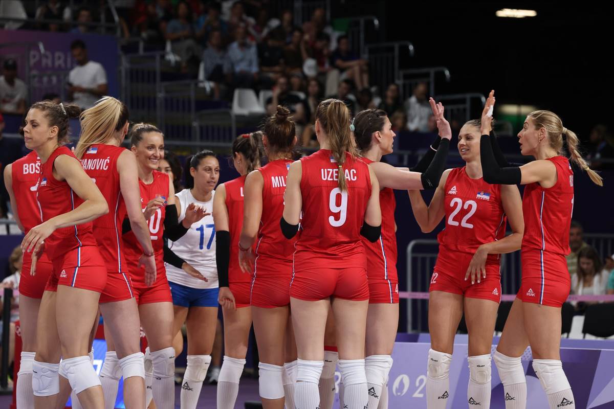 Srbija Italija Odbojka Pariz 2024-3.jpg