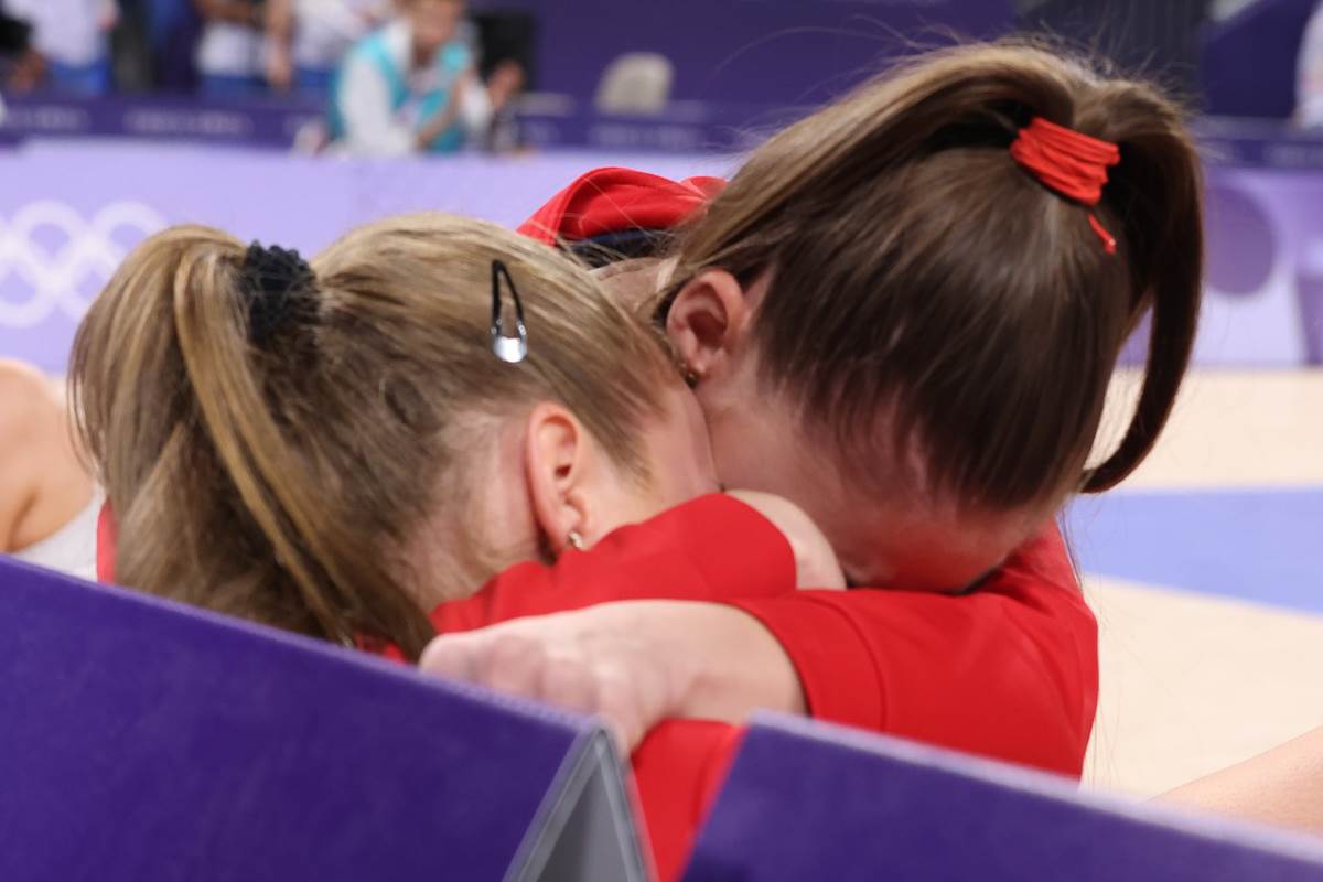 Suze srpskih odbojkašica-3.jpg