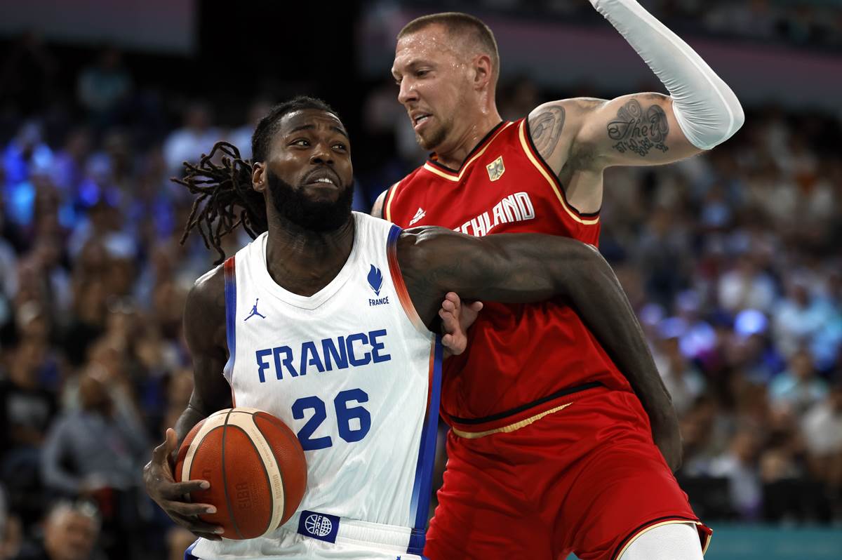 Francuska pobedila Nemačku, Srbija zna put na Olimpijskim igrama