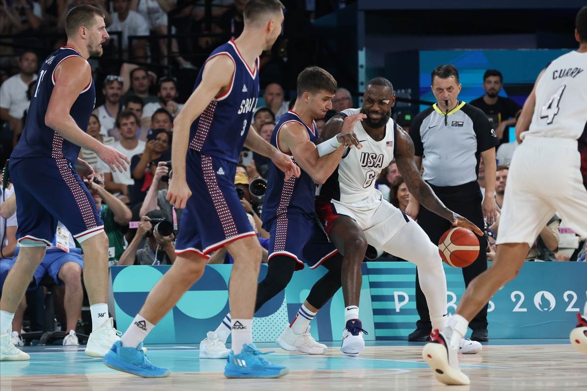 Srbija USA Košarka-12.jpg