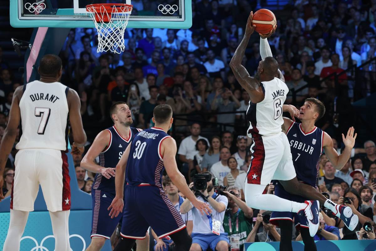 Srbija USA Košarka-5.jpg