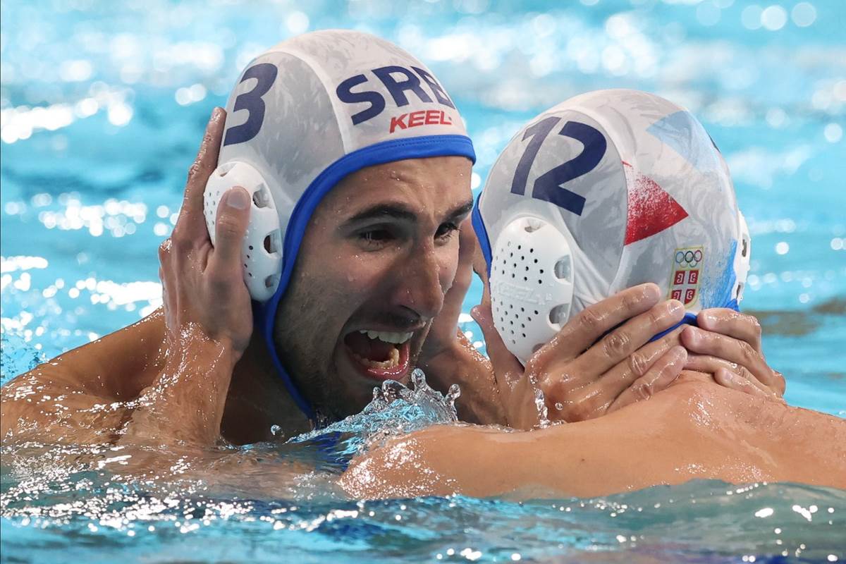 Slavlje vaterpolista srbije-2.jpg