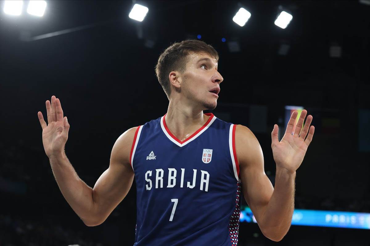 Srbija - Nemačka basket OI (17).jpg