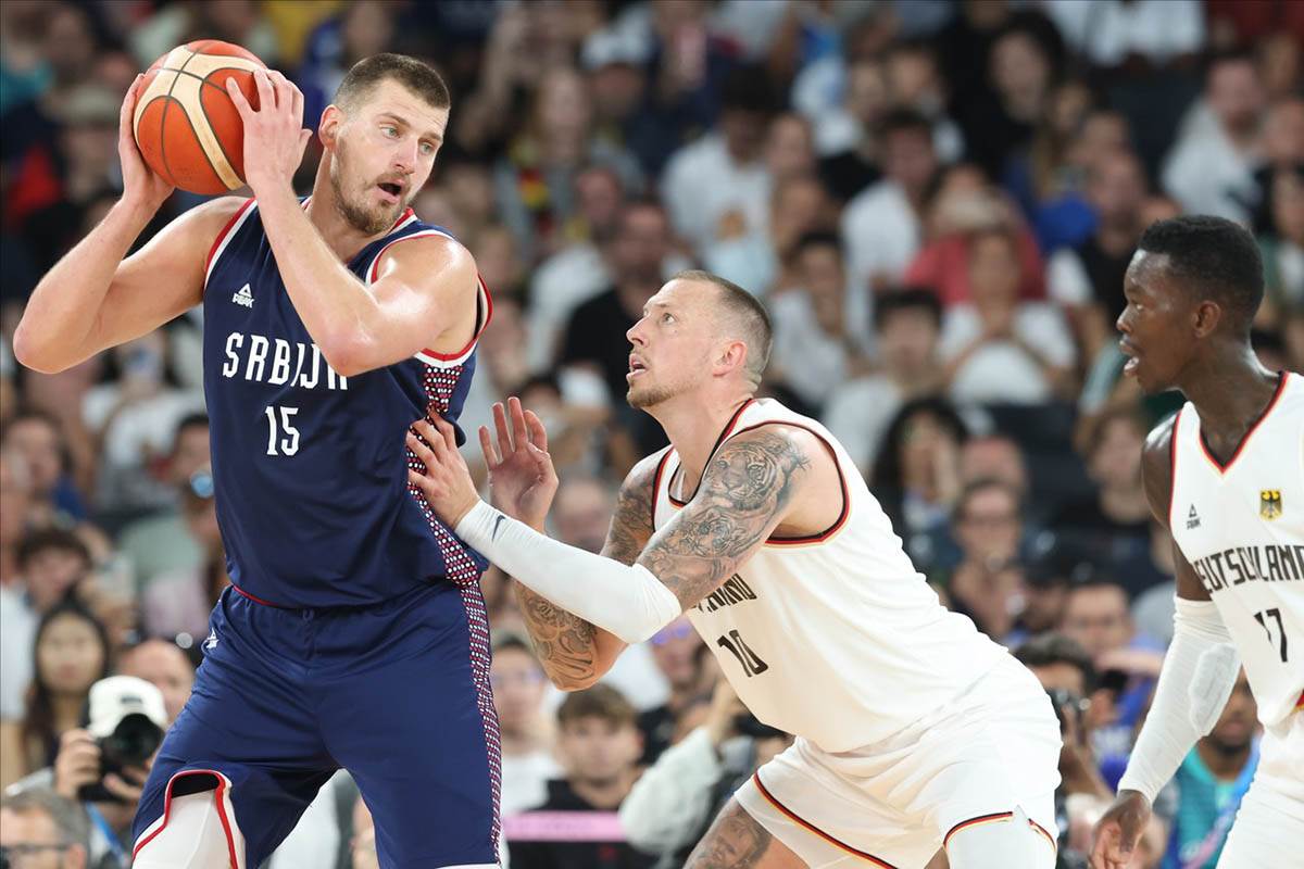 Srbija - Nemačka basket OI (8).jpg