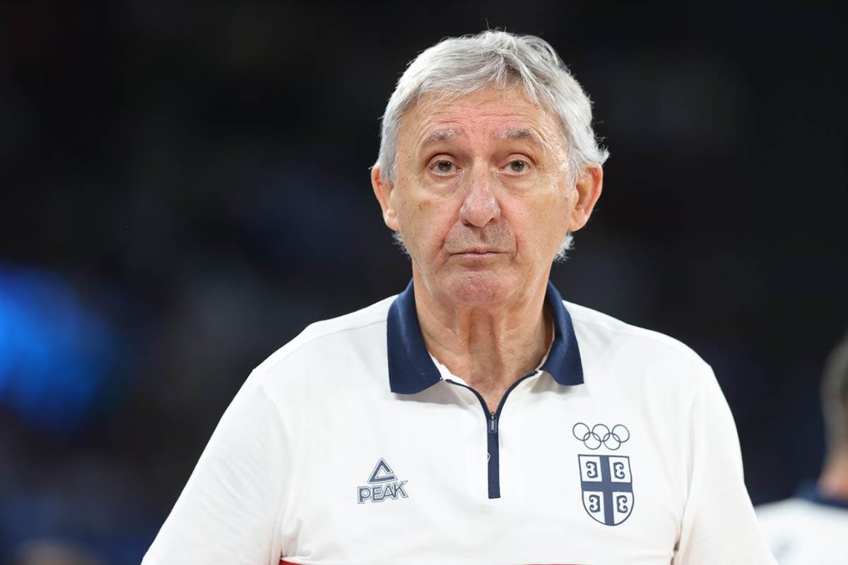 Srbija - Nemačka basket OI (12).jpg