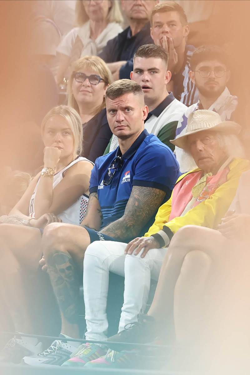 Srbija - Nemačka basket OI (13).jpg