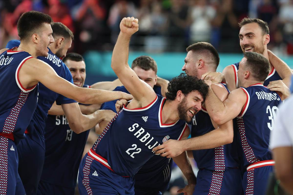 Srbija - Nemačka basket OI (2).jpg