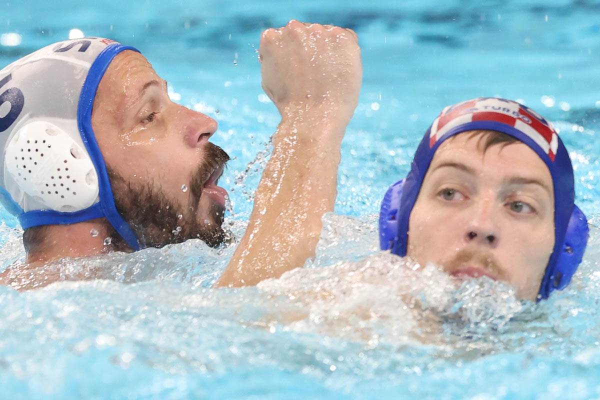 Srbija - Hrvatska Vaterpolo OI  (22).jpg