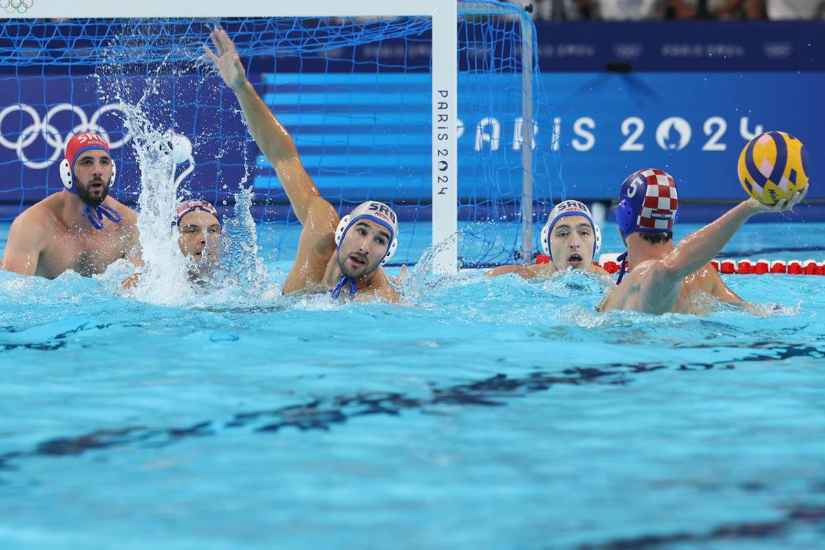 Srbija - Hrvatska Vaterpolo OI  (15).jpg