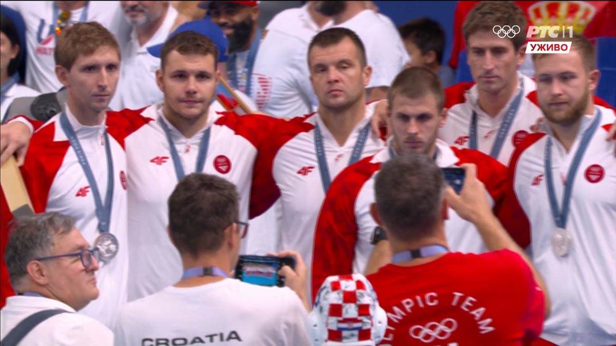 Tužni Hrvati (3).jpg