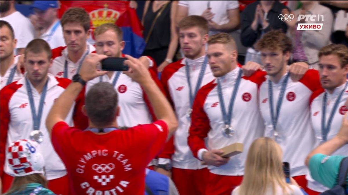 Tužni Hrvati (4).jpg