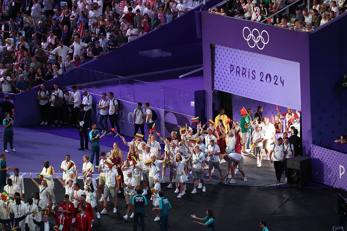 Ceremonija zatvaranja Olimpijskih igara (16).jpg