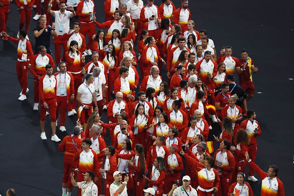 Ceremonija zatvaranja Olimpijskih igara (14).jpg