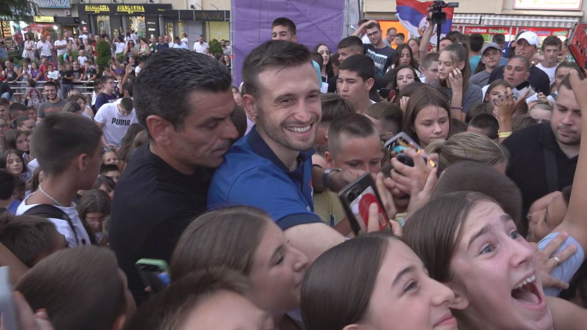 aleksa avramovic docek u cacku-2.jpg