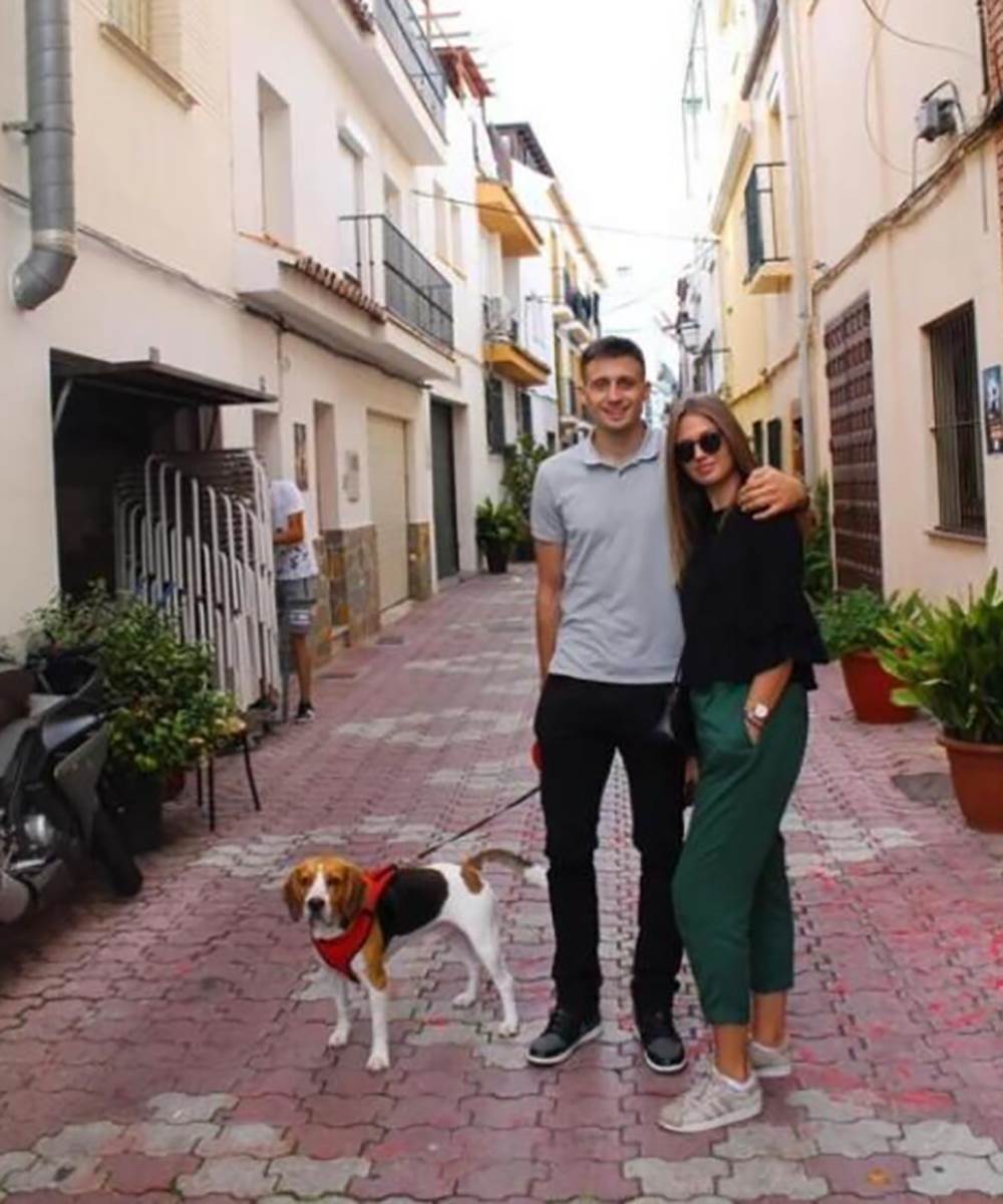 Aleksa Avramović sa suprugom na putovanju