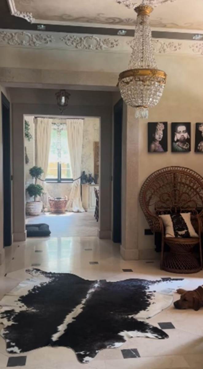 Dvorac Elene Karaman