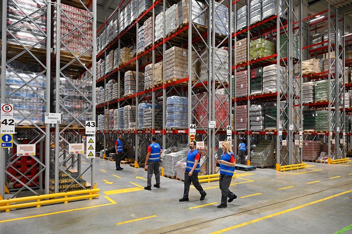 Otvoren distributivni centar trgovinskog landa Delez u VGP parku Beograd u Dobanovcima 