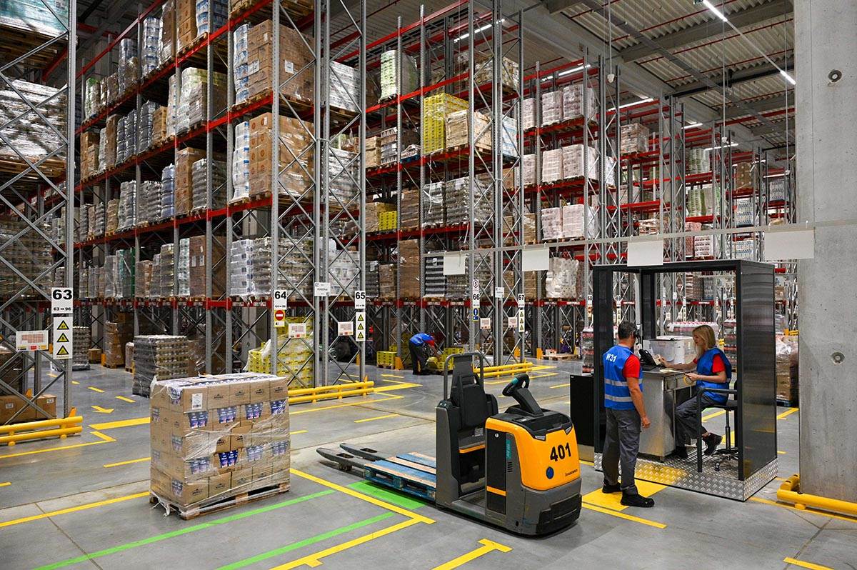 Otvoren distributivni centar trgovinskog landa Delez u VGP parku Beograd u Dobanovcima 