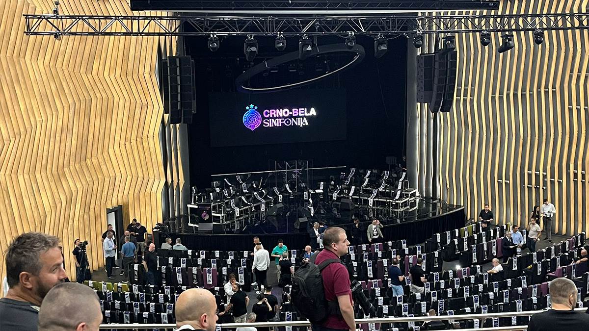 KK Partizan predstavljanje igrača crno-bela simfonija