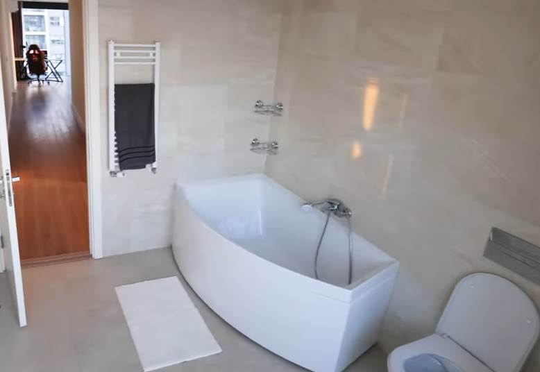 Stan Bake Praseta od 5 miliona evra i 420 kvadrata u Beogradu na vodi