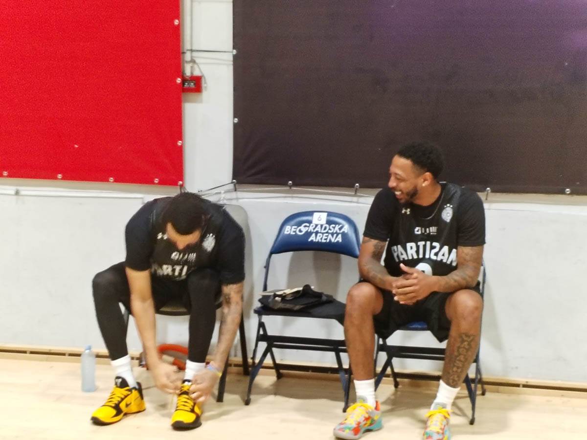 WhatsApp Image 2024-08-20 at 16.32.47(1).jpg