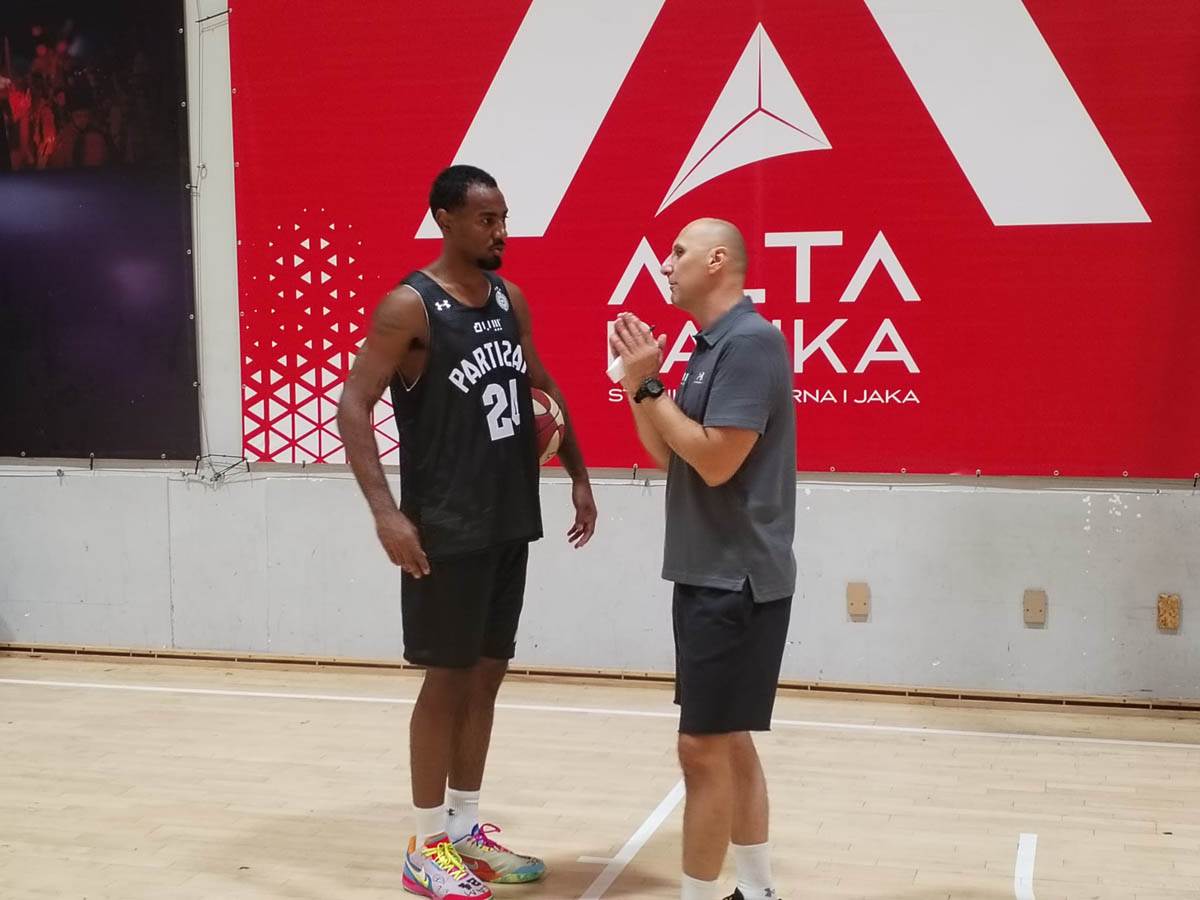 WhatsApp Image 2024-08-20 at 16.32.48.jpg