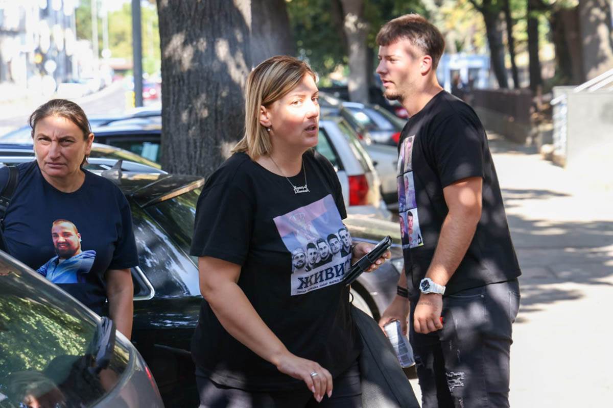 Ubica iz Mladenovca nije odgovorio roditeljima žrtava zašto im je pobio decu